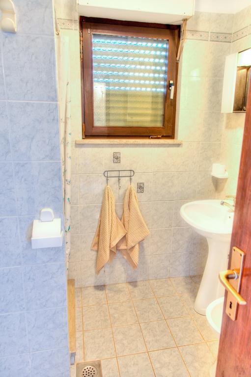 Apartment Tijano Krnica Eksteriør bilde